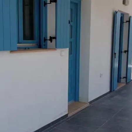 #7 Port Sea Views-ground Floor-no#7 *